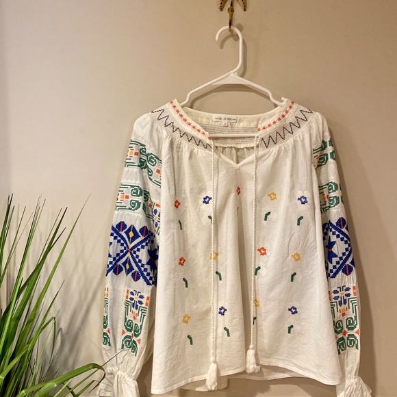 Free The Roses - Embroidered Top - Picture 6 of 8